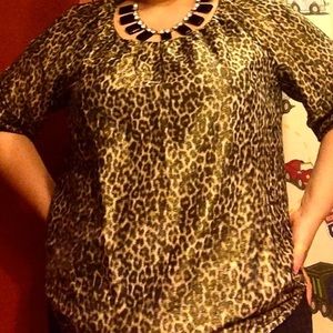 👛Talbots golden leopard shirt!👛 bundle