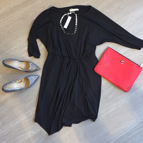 Trina Turk Dresses & Skirts - BNWT Trina Turk Asymmetrical Hem Dress