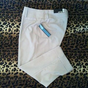 Capri Light Gray Pants