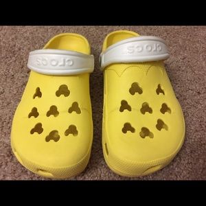 crocs disney