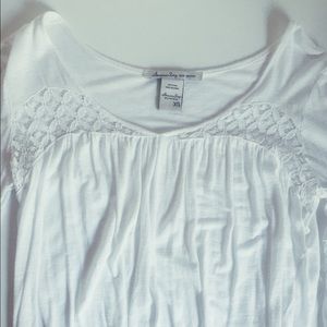 Macy's White Long Sleeves Tee With White Lace