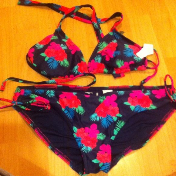 swim suit
