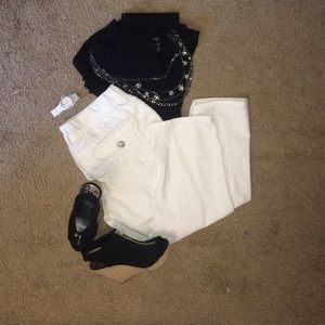 White capris