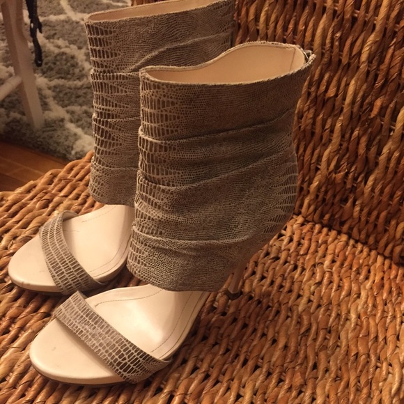 BCBGeneration Open toe heels - Picture 2 of 4