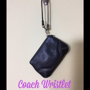 Coach zip wristlet