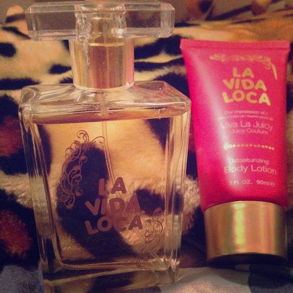 ❌SOLD ❌Impression of Viva La Juicy ! 💖