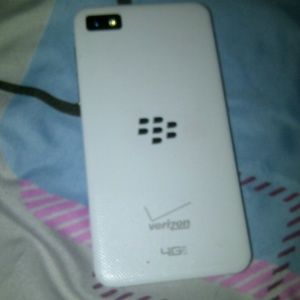 Blackberry  z10 unlocked (used).