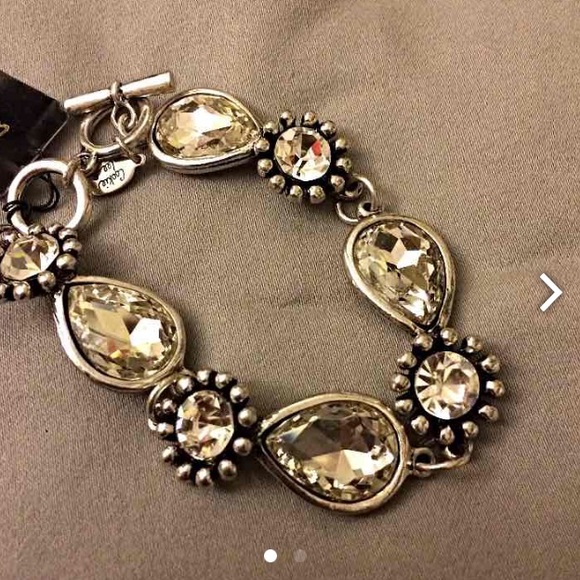 Glass toggle bracelet