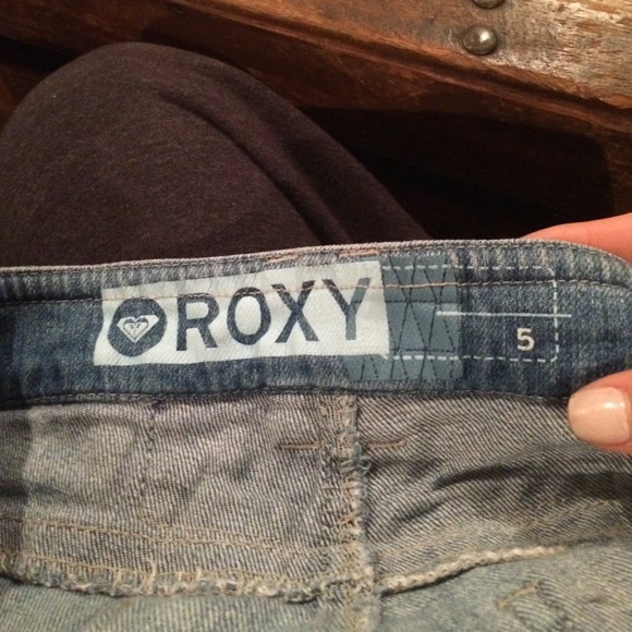 Cute Roxy Shorts! - Picture 3 of 3
