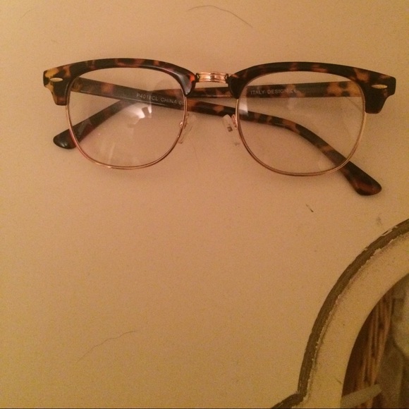 Tortoise Shell Half-Rimmed Glasses