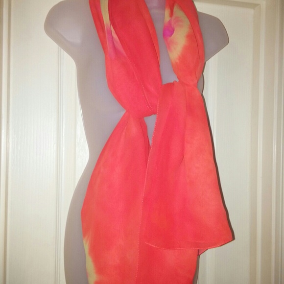 Multifunctional sarong coverup - Picture 4 of 4
