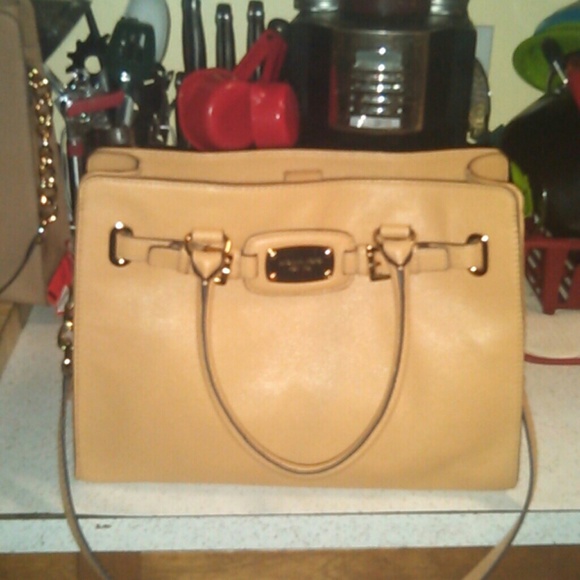 *Sold*Authentic Mk Hamilton large Ew