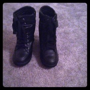 SALE! Black low top boots