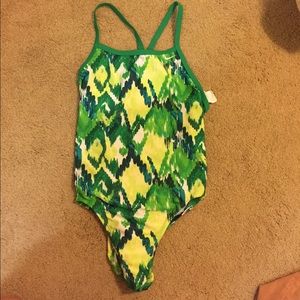 Nike women's swimsuit NWOT tribal one piece