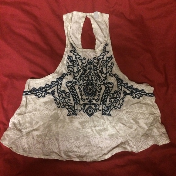Urban outfitters crop top