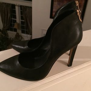 Bcbg heels