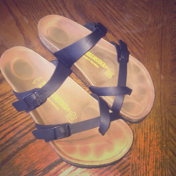 Birkenstock Shoes - "Mayari" Birkenstocks🌻