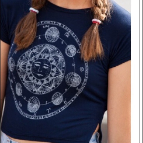 moon compass crop top brandy