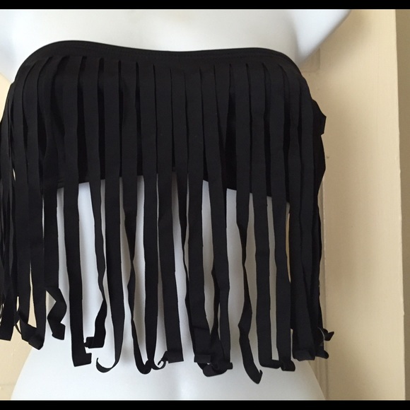 Nice fringe black swim top - Picture 2 of 2