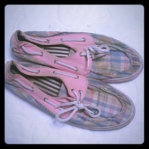 Cute Pink Sperry - like shoes