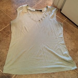 Super cute Limited tank size L