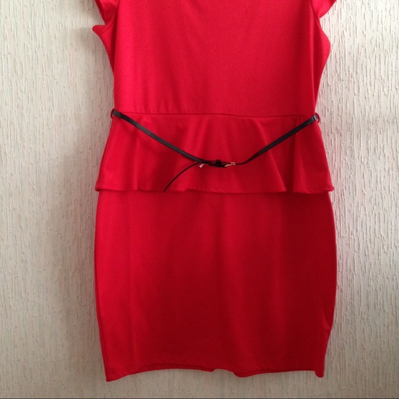 Dress - Picture 2 of 2