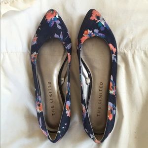 Floral print flats