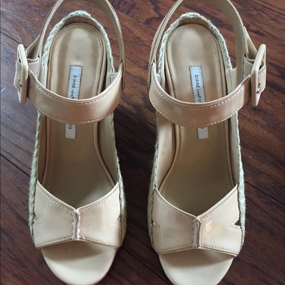 Diane Von Furstenberg DVF Espadrilles size 8. - Picture 3 of 4