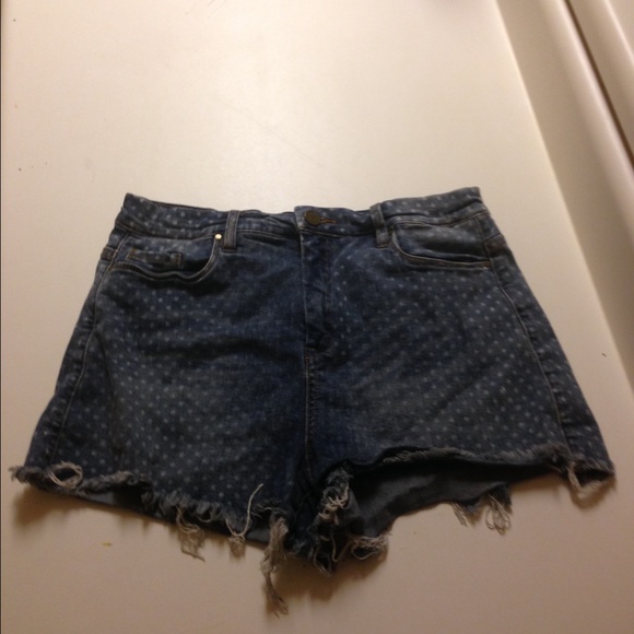 Denim high waist shorts with light polka dot print