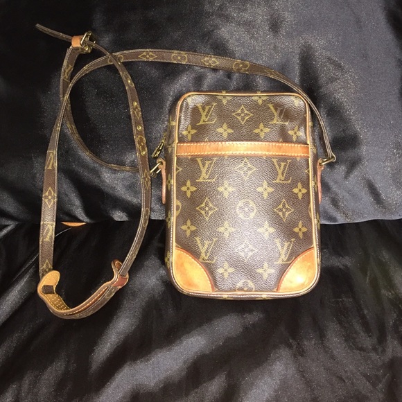Louis Vuitton Handbags - Louis Vuitton Danube
