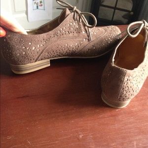 Shoes - Never worn Adorable oxford style shoes Shoes - Never worn Adorable oxford style shoes