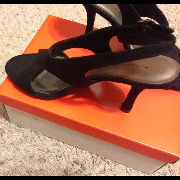 black velvet sling back heels - FINAL PRICE - Picture 2 of 4