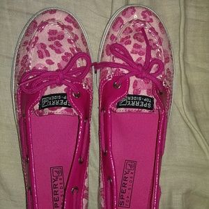Girls pink leopard print Sperry shoes