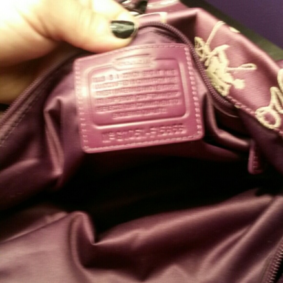 Handbag - Picture 3 of 3