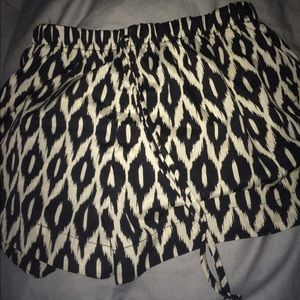 Cheetah print loose fit shorts