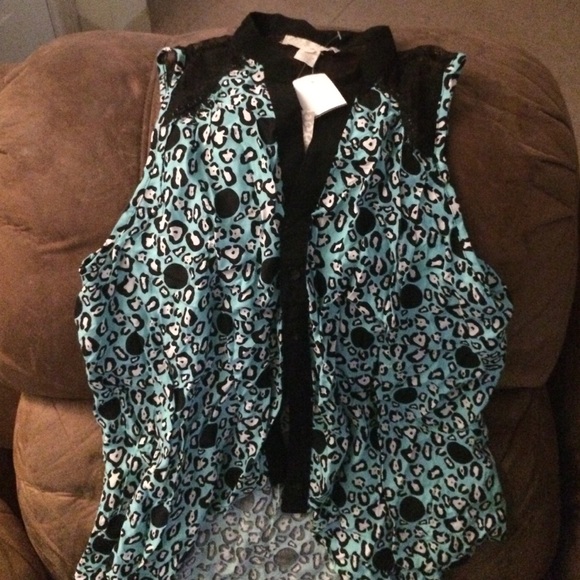 Tank top with lace