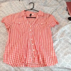 H&M Plaid short sleeve shirt 🚨CLEARANCE🚨