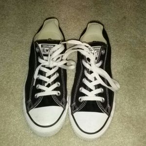 Black & white all star converse