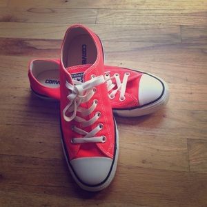 Orange neon converse low top all stars