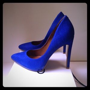 Royal blue heels
