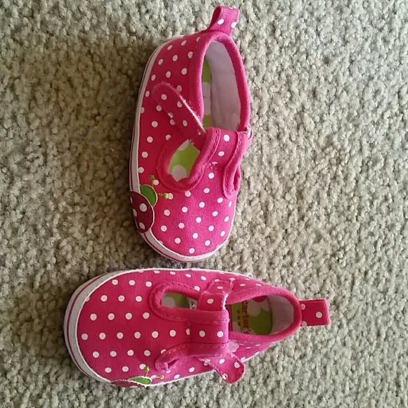 Carter's Size 2