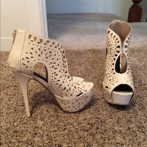 Bought 2 months ago and have never worn them!