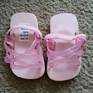 Pink Size 6/9 months sandels