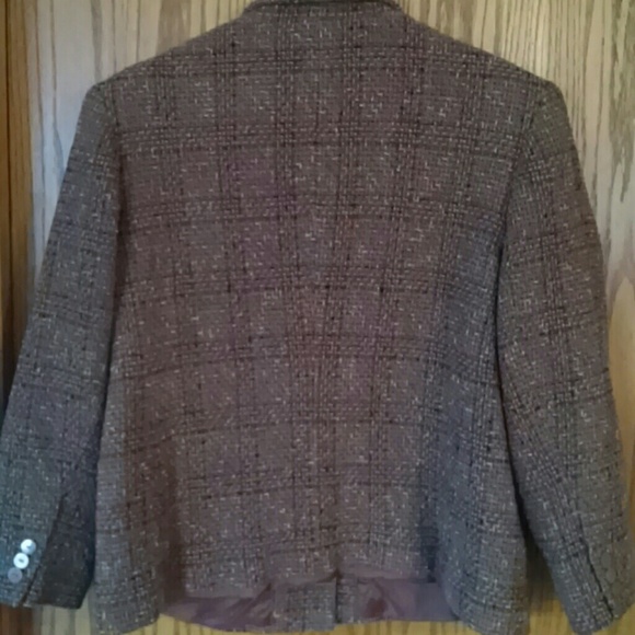 Jacket - Picture 2 of 3