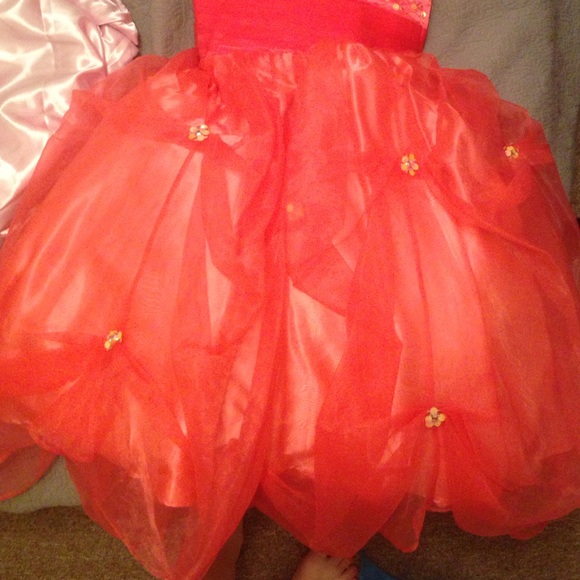 Dress - Picture 3 of 4