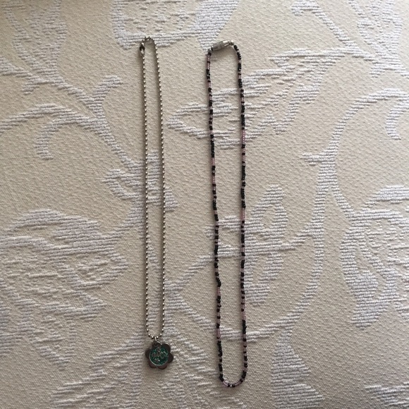 retro necklaces! (vintage)