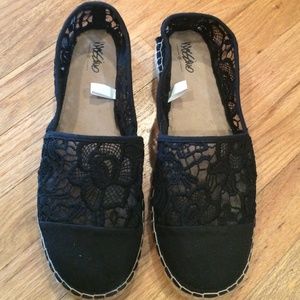 Black crochet espadrille.