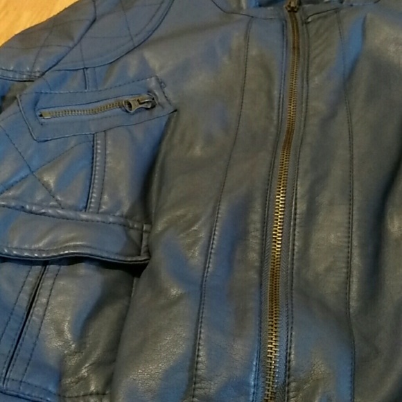 ASOS size 10 blue leather jacket - Picture 2 of 3