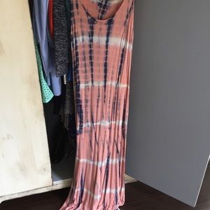 Long maxi dress