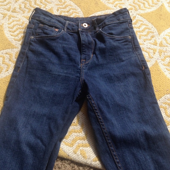 H&m high waisted skinny jeans